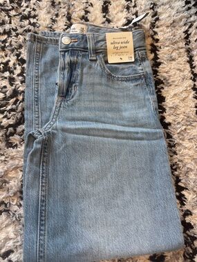 abercrombie kids light wash ultra wide leg jeans